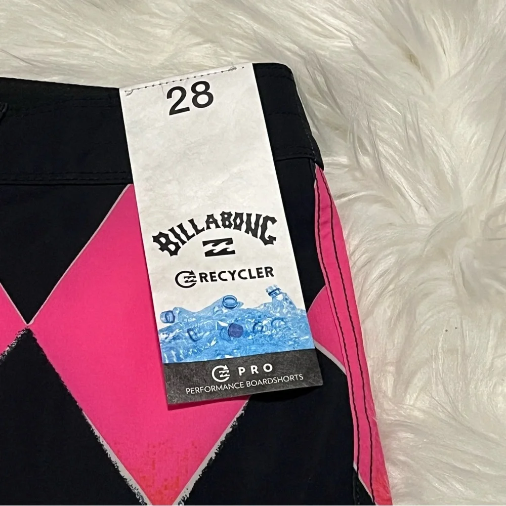 NEW BILLABONG Sundays Pro Neon Diamond Performance Board Shorts Boys Size 28 L